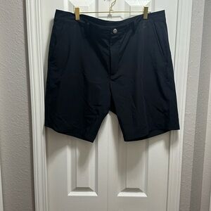 Vineyard Vines Black 38 Fairway Golf Shorts EUC